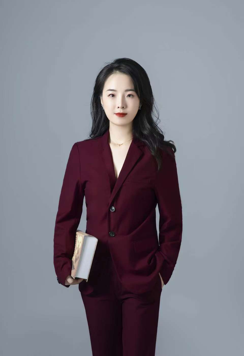 曹婷