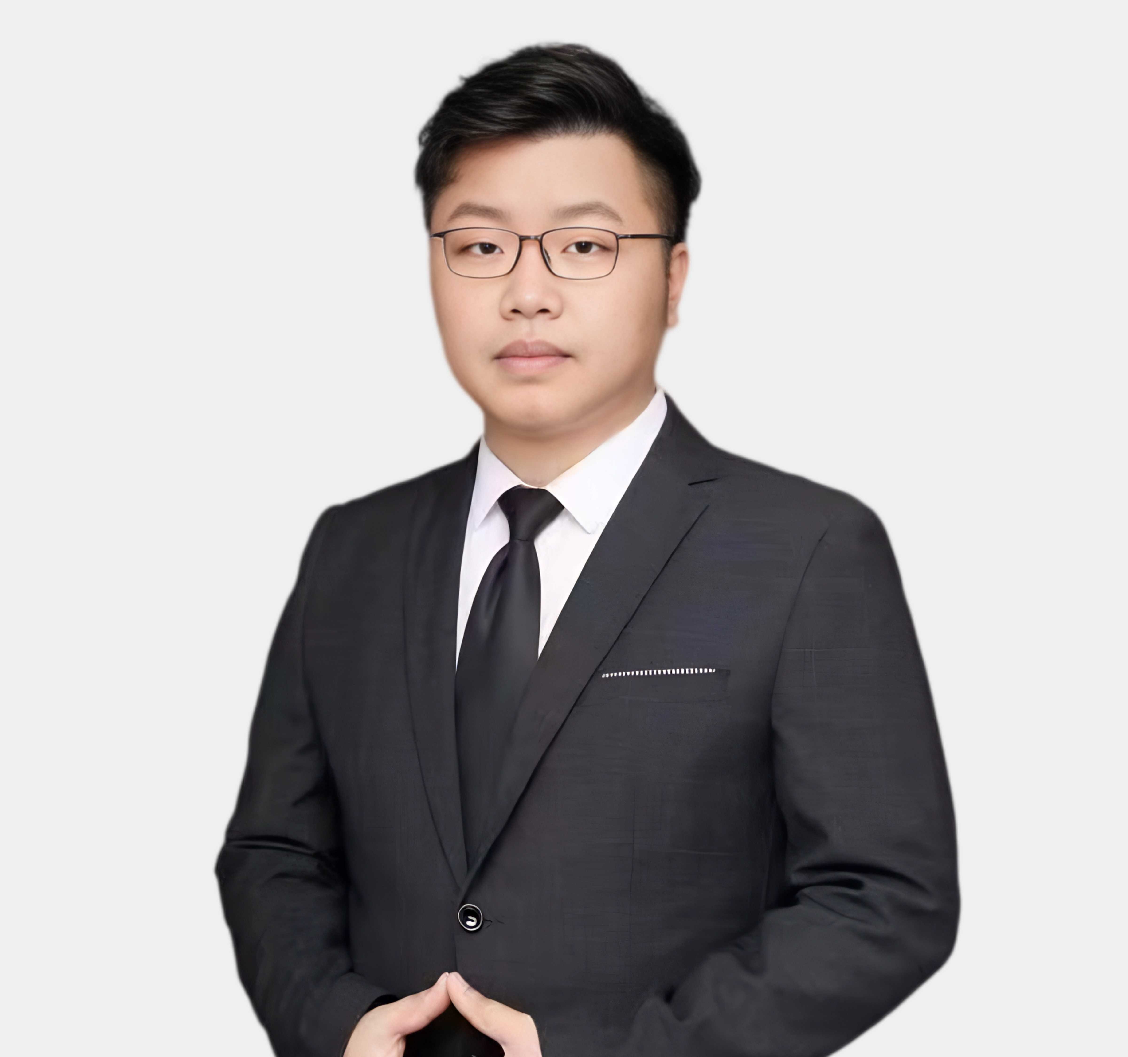 卫春龙