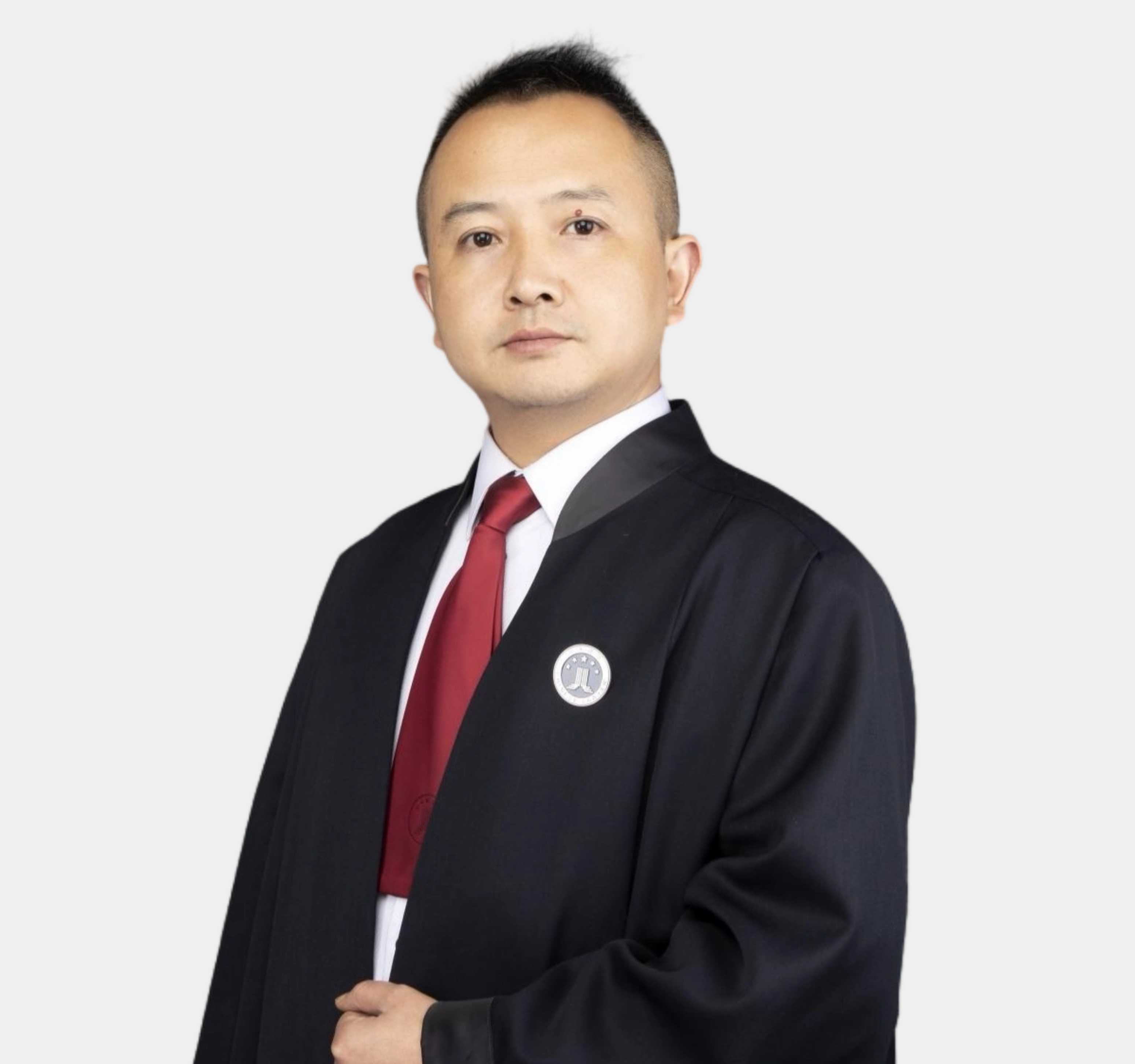 孟亮