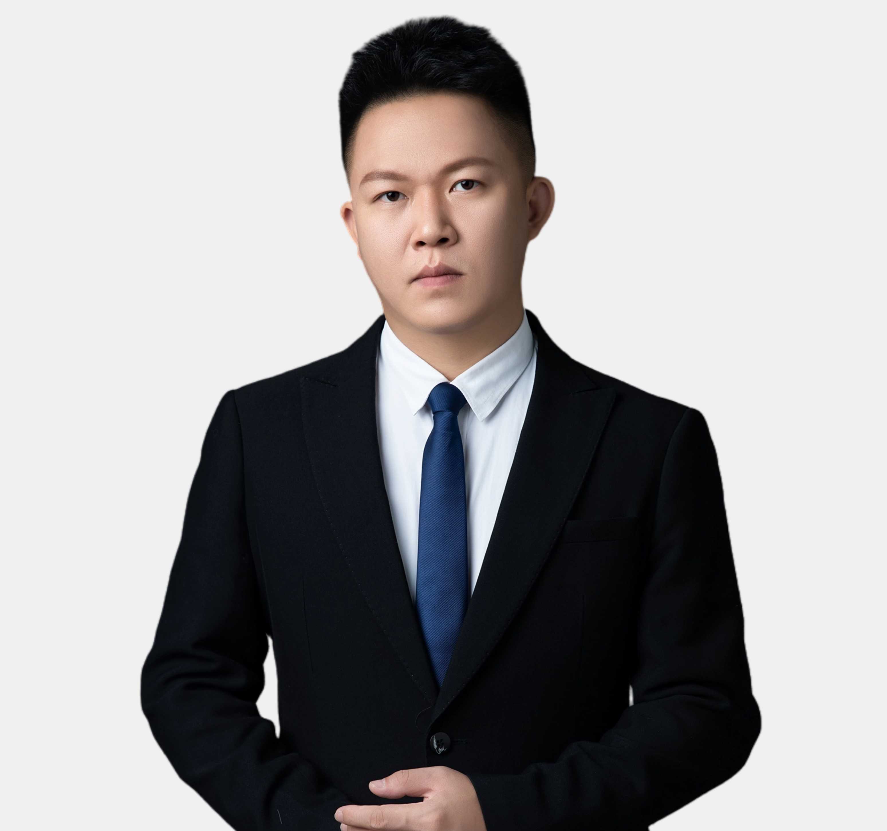 杨万翔